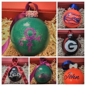 Customized Christmas Ornaments Inquiry
